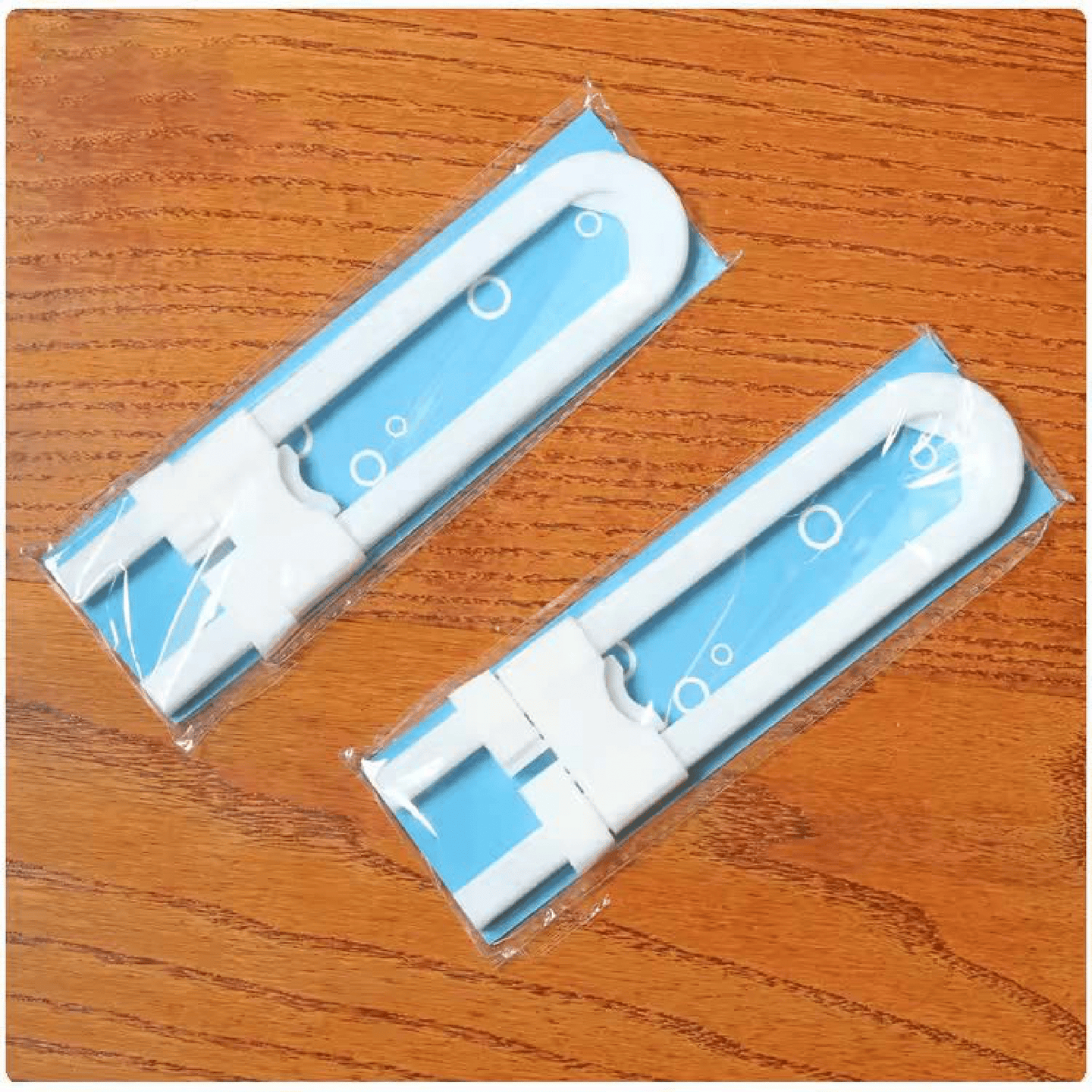 Serrure de sécurité pour armoire coulissante en forme de U BABYDISE